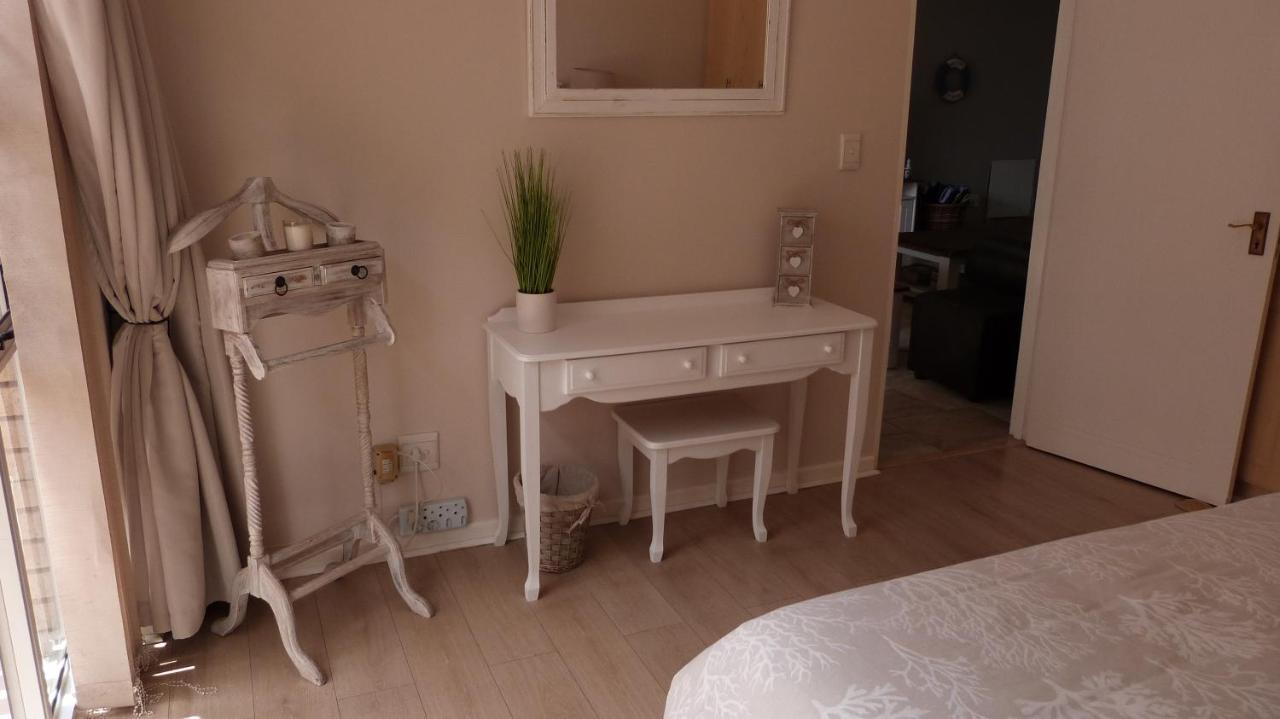Settle Inn Self Catering Units Colchester Eksteriør billede